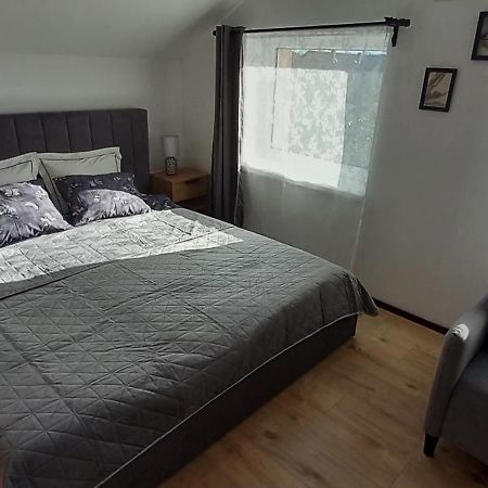 Airportone Apartment Vecses Ngoại thất bức ảnh